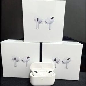 Wireless Earbud Headphones - White